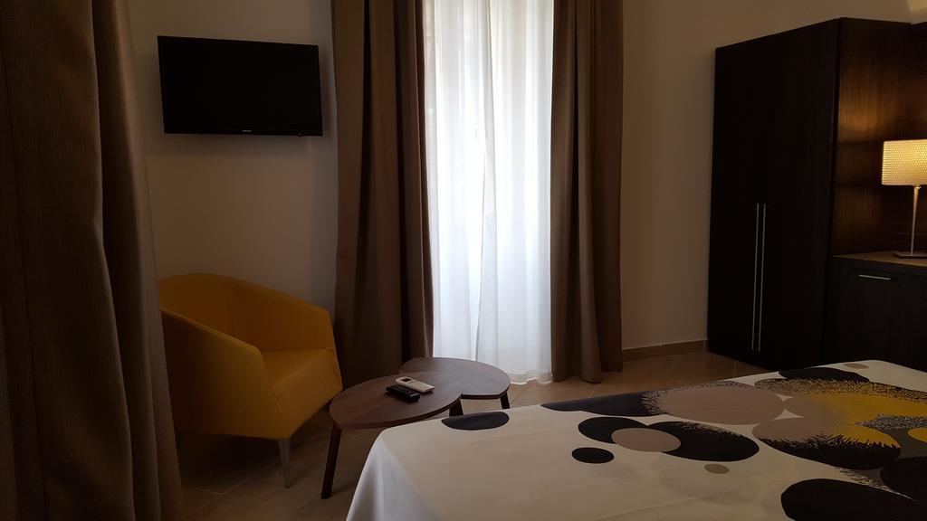 Una Finestra Su Monti Roma Ngoại thất bức ảnh