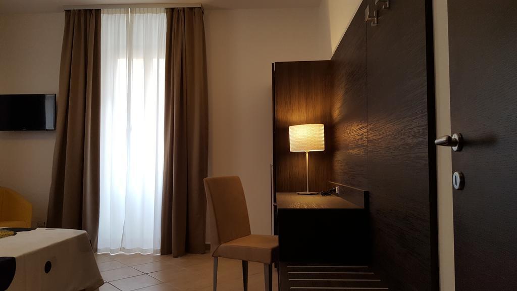 Una Finestra Su Monti Roma Ngoại thất bức ảnh