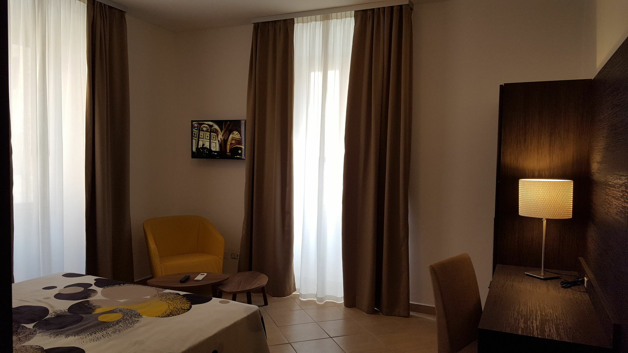 Una Finestra Su Monti Roma Ngoại thất bức ảnh