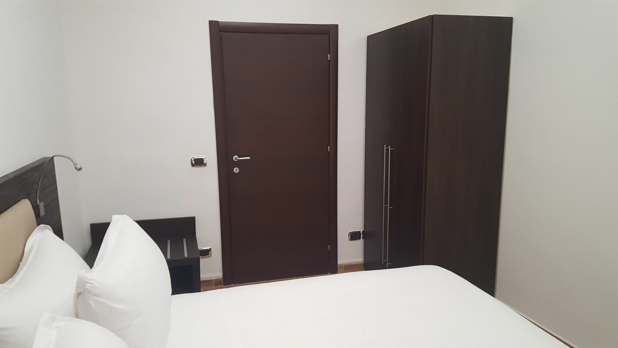 Una Finestra Su Monti Roma Ngoại thất bức ảnh